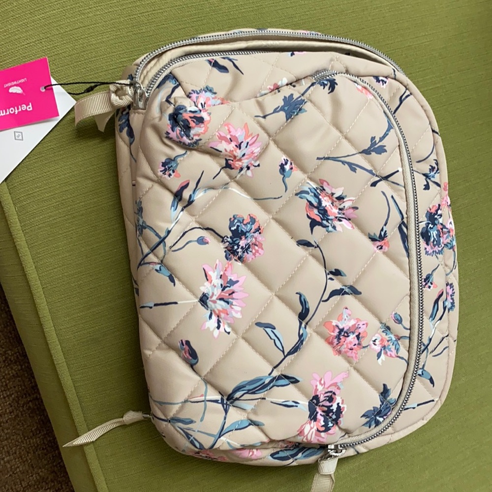 Vera Bradley Lay flat cosmetic bag straw flowers NWT